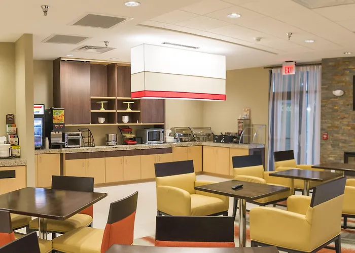 Candlewood South-medical Center By Ihg Fargo