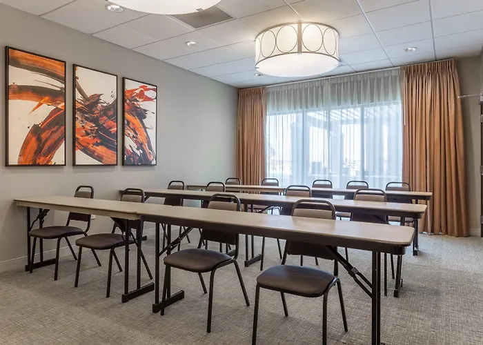 Candlewood South-medical Center By Ihg Fargo