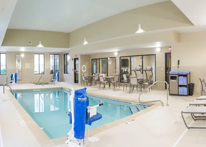 Candlewood South-medical Center By Ihg Hotel 2*