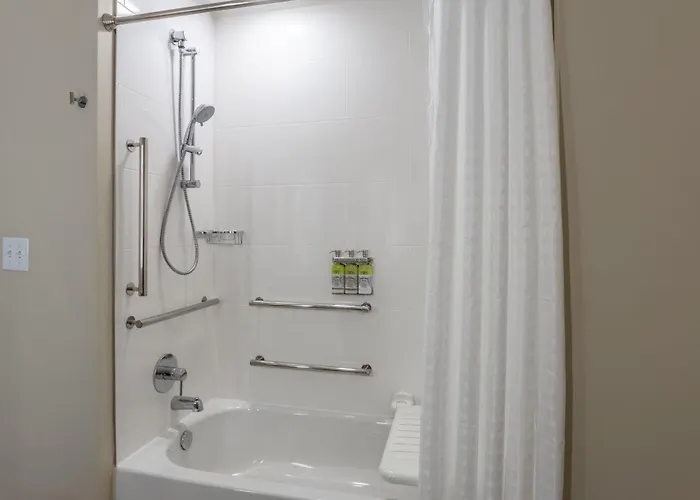 Candlewood South-medical Center By Ihg 2* Fargo